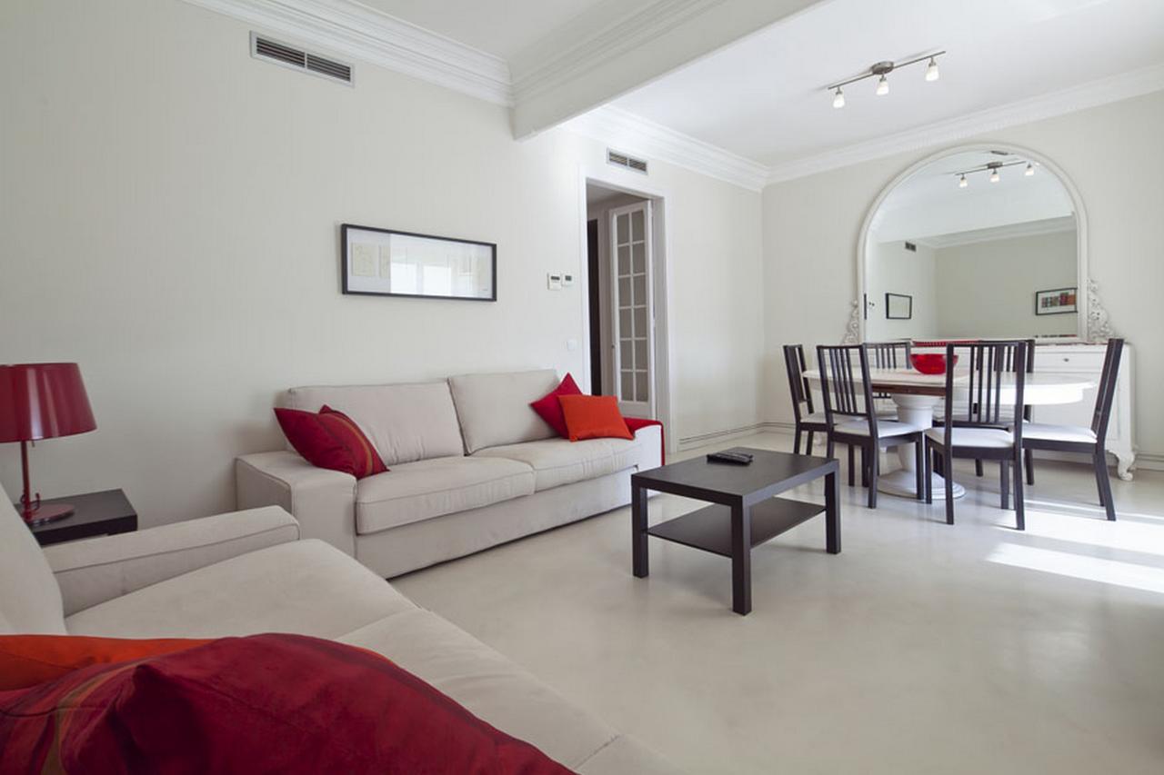 ברצלונה Central And Spacious Family Apartment מראה חיצוני תמונה